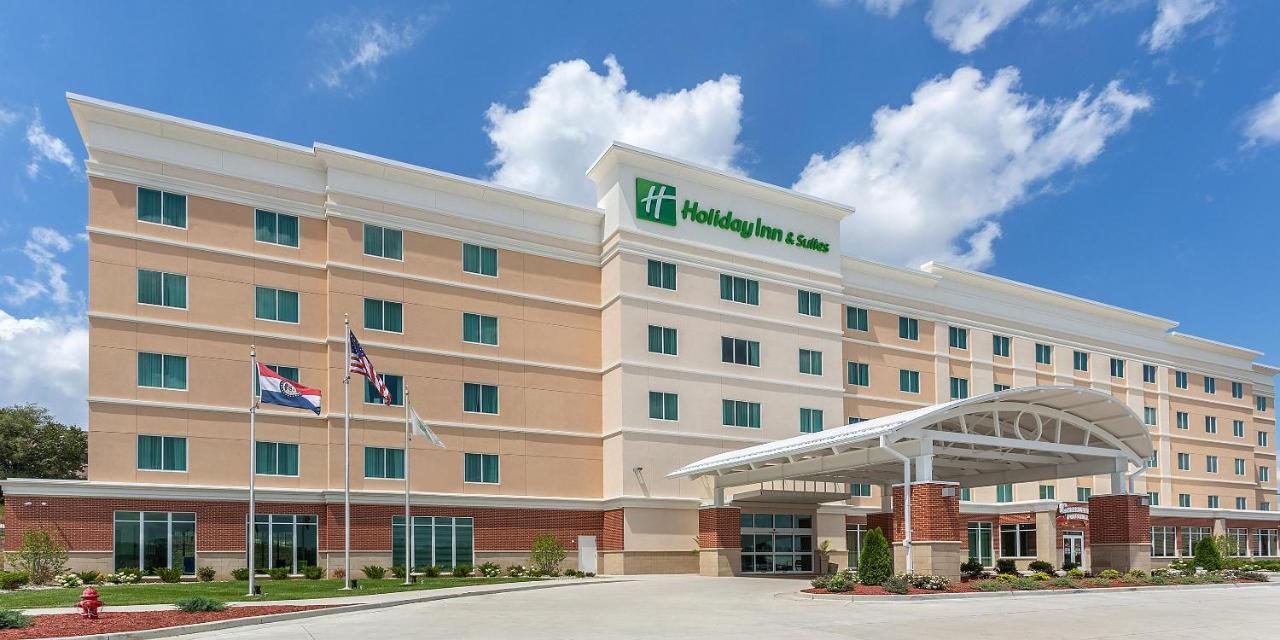 Holiday Inn & Suites - Jefferson City By Ihg Bagian luar foto