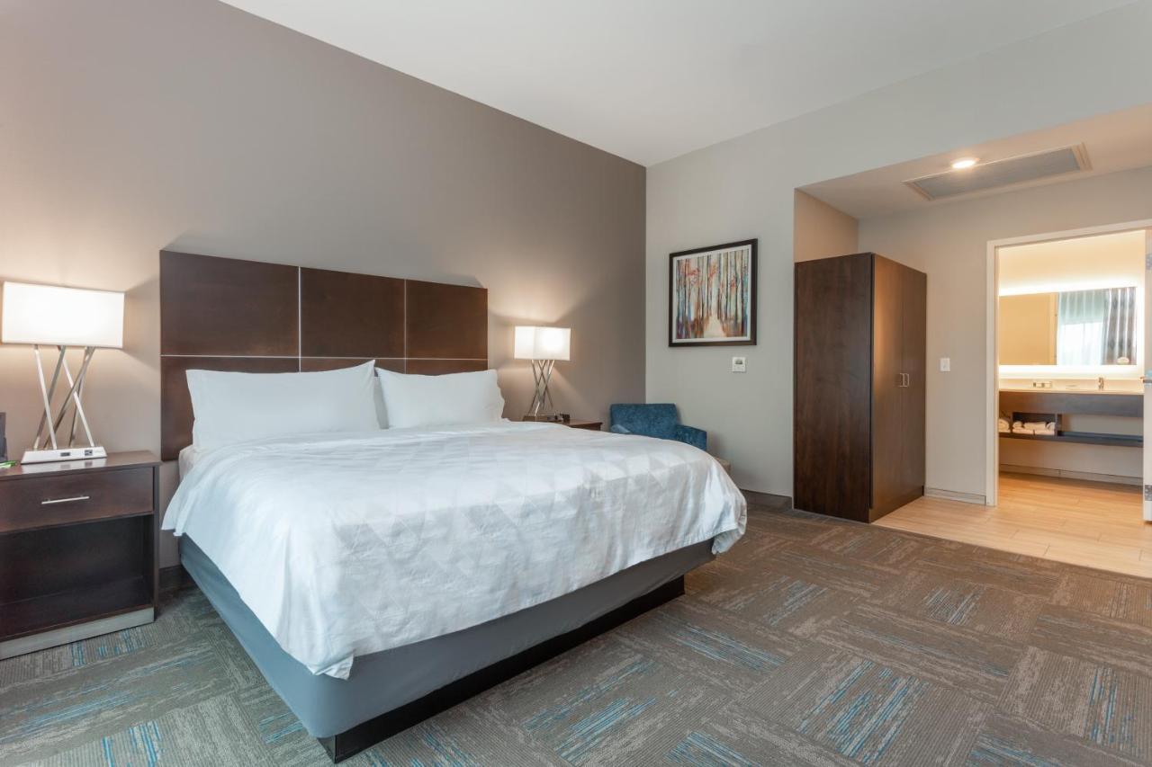 Holiday Inn & Suites - Jefferson City By Ihg Bagian luar foto
