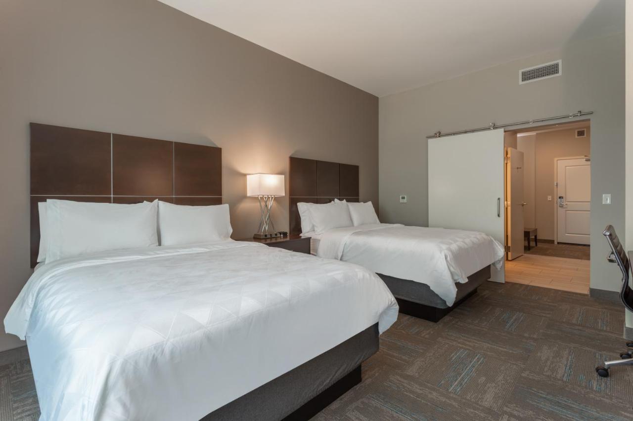 Holiday Inn & Suites - Jefferson City By Ihg Bagian luar foto
